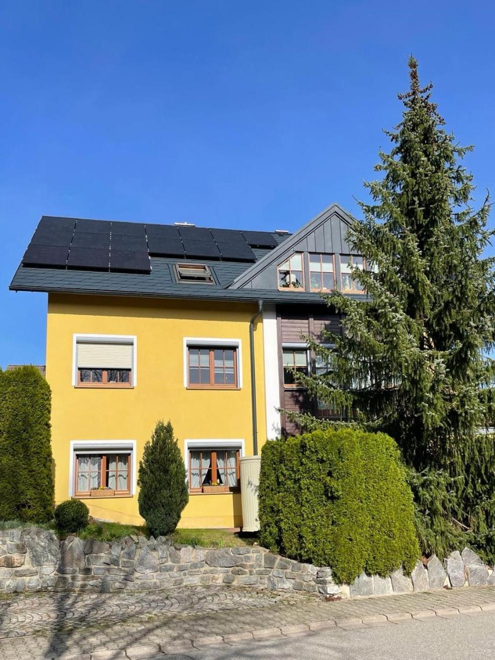 Ferienwohnung Heike Strobel Schwarzenberg/Erzgebirge Exterior foto